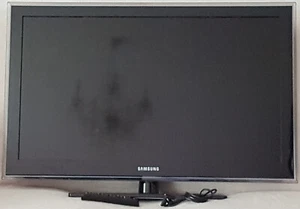 Samsung LCD TV LE37D550 37 Zoll 94 cm 1080 p Full-HD LCD Fernseher - Bild 1 von 13