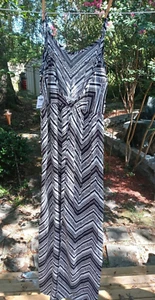 CHARLOTTE RUSSE Black & White Batik Sleeveless/Spag Straps Maxi Dress Size L NEW - Picture 1 of 6