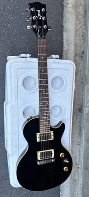 Gibson/Baldwin Music Education - Epoch Les Paul jr  Electric  W/ Gibson Gigbag - Image 1 of 4