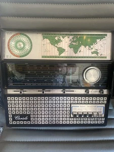 Vintage Cariole Multiband Band Radio Model 19985 - Picture 1 of 9