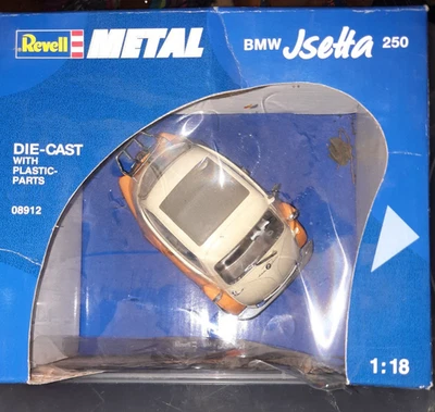 BMW Jsetta 250 (1:18) scale die cast with Plasti parts - Revell  METAL  - Image 1 of 4