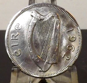 CIRCULATED 1962 ONE FLORIN(2S) IRISH COIN(91824)#2 - Picture 1 of 3