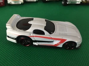 2010 Hot Wheels Mystery Cars Dodge Viper GTS-R B382 - Picture 1 of 13