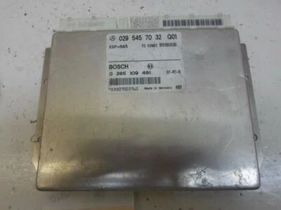 ABS CONTROL MODULE MERCEDES BENZ CLK430 1999 2000 0295457032 OEM - Image 1 of 4