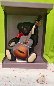 steiff 027529 - Bobby Musikteddy 25cm Mohair schwarz sitzend mGitarre KF OVP NEU - Bild 1 von 15