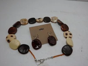 Erica Lyons Jewelry Set NWT Necklace Earrings Tones of Browns Pierced - Picture 1 of 4