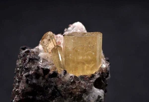 66 Apatite ca 3,5x2x2 cm Cerro Mercado Mexico - Bild 1 von 3