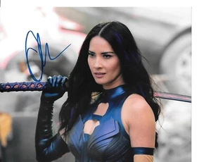 Foto firmada por Olivia Munn X-Men Psylocke 8x10 certificado de autenticidad - Imagen 1 de 1