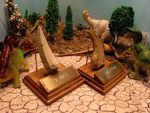 RAPTOR CLAW T-REX TOOTH MUSEUM QUALITY REPLICA w/STAND  - Picture 1 of 6