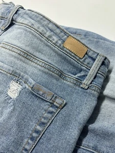 Seven7 Ladies Fashion Jean Size 4 - Picture 1 of 17