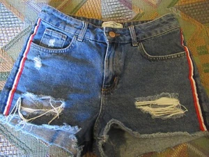 New Look Girl's 'Designer Ripped' Blue Jeans Shorts Age 12 - Picture 1 of 4