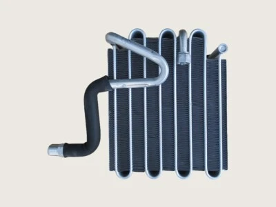 Evaporador para Land Cruiser Prado LJ71 LJ78 PZJ70 PZJ77 HZJ73 HZJ75 HZJ77 - Imagem 1 de 4