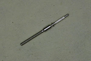 Tige Winding stem Aufzugwelle Albero di carica Vetta 4200 NOS 401 - Picture 1 of 1