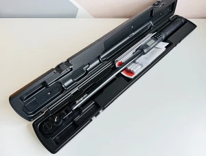 *NEW* Snap On 1/2" FlexHead TechAngle® Torque Wrench (15–300 ft-lb) ATECH3F300BV - Picture 1 of 4
