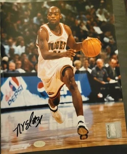 Signed Nick Van Exel Denver signed  8x10 photo Mounted Memories Hologram Cert - Picture 1 of 6