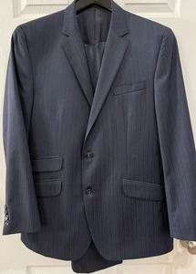 Kenneth Cole NY 42R Jacket & 36X30 2pc 100% Wool Blue Pinstriped 2 Button Suit - Picture 1 of 5
