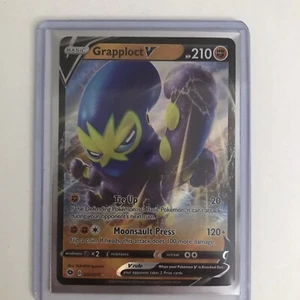 Grapploct V 032/073 - Champion's Path - Ultra Rare Holo Pokemon Card Near Mint - Bild 1 von 1