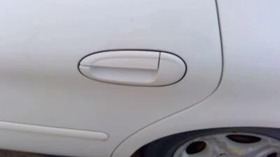 Ford Taurus 1998 conductor trasero izquierdo manija de puerta exterior OEM trasero blanco Foto 1 de 4