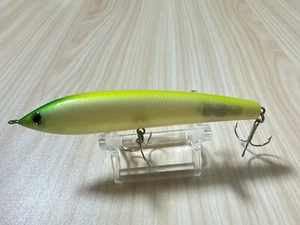 TIEMCO RED PEPPER Fishing Lure #BA13 - Picture 1 of 2