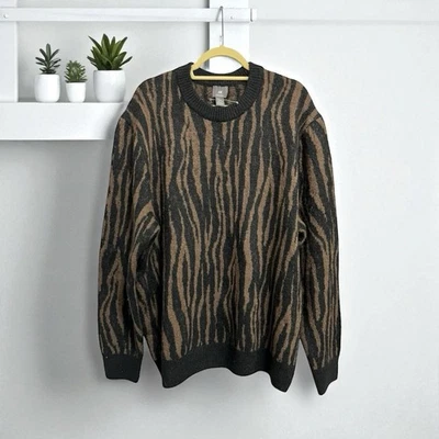 H&M Regular-fit Jacquard-knit sweater in brown zebra print crew neck size XL - Image 1 of 4