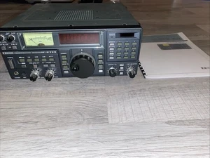 Icom IC-R71A Receiver Shortwave AM SSB CW Communications Receiver -tested - Picture 1 of 13