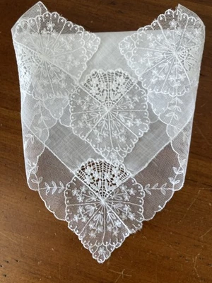 Pañuelo vintage de lino de encaje blanco para boda de novia flores 11" Foto 1 de 4