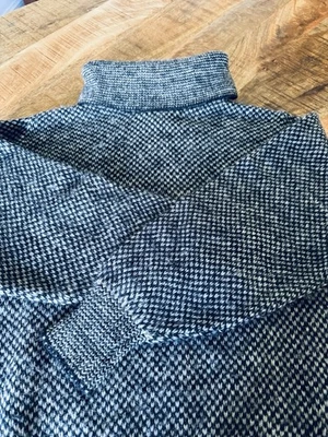 Vintage Tundra Turtleneck Chunky Knit Sweater 100% Virgin Wool Women’s Medium - Image 1 of 4