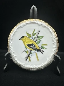 Vintage Ceramic American Gold Finch Bird Round Tea Trivet or Wall Art - Picture 1 of 4