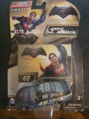 NASCAR Authentics Dale Earnhardt Jr #88 Batman v Superman Edición #2 de 4 Foto 1 de 2