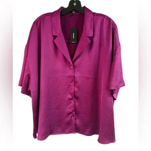 Neu mit Etikett Epress fuchsia Satin kastig Knopfleiste Top Größe XL - Bild 1 von 4