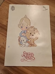 Precious Moments Counted Cross Stitch Book PM4 Peace on Earth 1983 E - Picture 1 of 6