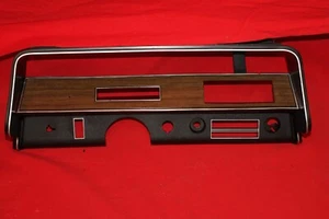 1969-1970 Bonneville Catalina Dash Bezel - Picture 1 of 2