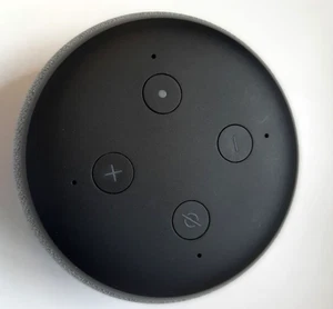Amazon Echo Dot 3rd Generation Smart Alexa Speaker Grey A Condition - No Cable - Picture 1 of 5
