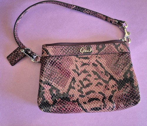 Portafoglio COACH viola rosa scuro pitone da polso pelle di serpente zip pochette borsetta