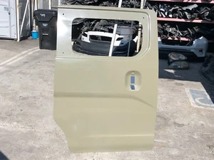 2015 2016 2017 2018 2019 NISSAN NV200 RIGHT REAR SLIDE DOOR SHELL OEM NEW - Picture 1 of 7