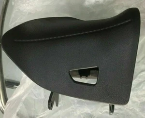 Sportello Cassetto Sportellino Destro Yamaha 530 560 TMAX 2017 - 2021 - Foto 1 di 2