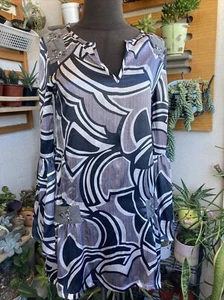 Custo Barcelona Women Silk blend pullover beaded tunic Top Size 34/ 4 Small  EUC - Picture 1 of 13