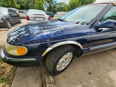 Guardabarros izquierdo Lincoln Continental 1998-1999-2000-2001-2002 L2 Foto 1 de 2