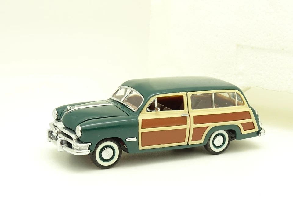 Franklin Mint 1/43 - Ford Station Wagon Woody 1949 Verde - Immagine 1 di 2