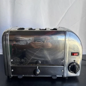 Dualit 4BR/84 Classic 4 Slice Toaster Stainless Steel Retro Design Works Great - Picture 1 of 6