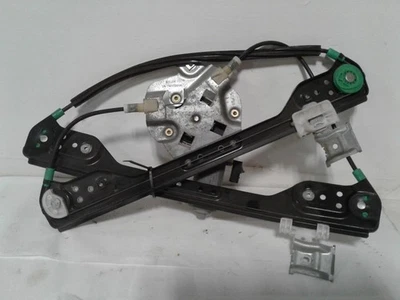 Used Front Right Door Window Regulator Front fits: 2006 Dodge Magnum w/o pinch p - Image 1 of 4