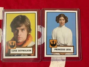 Lote 2023 Topps TBT Retroceso Thurs Edición Star Wars Princesa Leia #1 Luke #3 - Imagen 1 de 7