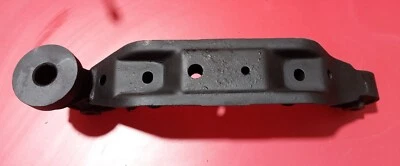 Крепление поперечного сечения заднего дифференциала 09–13 Vibe & Toyota Matrix полный привод - Изображение 1 из 4