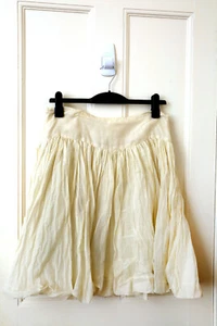 United Colours of Benetton Short Pleat Skirt YELLOW Size Large Vgc Smart Casual - Picture 1 of 3