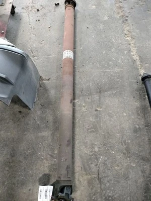 REAR DRIVE SHAFT/PROP SHAFT 2005-2008 FORD F150 - Imagem 1 de 4