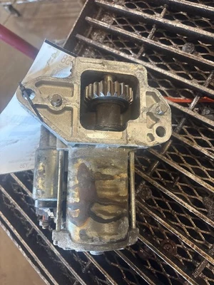 Used Starter Motor fits: 2012 Lincoln Mkz 3.5 Grade A - Image 1 of 4