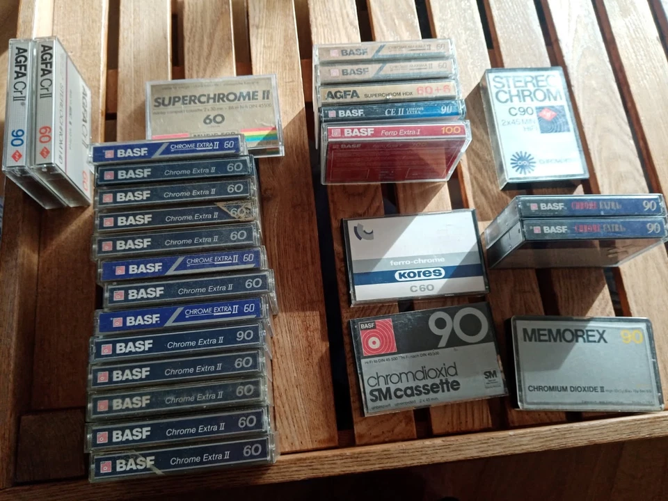 Au choix parmi 100 cassette-k7 audio tape-agfa.basf.philips.sony.carat-vintage.. - Image 1 of 1