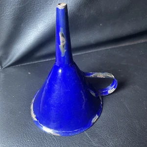 VINTAGE KITCHEN ANTIQUE 5" HIGH PORCELAIN FUNNEL - Picture 1 of 6