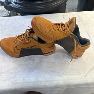 Schöne Nike Metcon 9 Gym Trainingsschuhe Herren 11 Monarch Amber Braun Orange Gym - Bild 1 von 15