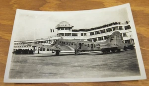 Postal fotográfica real de la década de 1940/AEROPUERTO LE BOURGET/PARÍS, FRANCIA/BLOQUE MB-220 AVIÓN - Imagen 1 de 1
